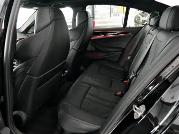 BMW M5 Lim. H K Laserlicht DrivingAssistPro Deutsch