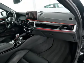 BMW M5 Lim. H K Laserlicht DrivingAssistPro Deutsch