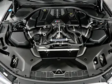 BMW M5 Lim. H K Laserlicht DrivingAssistPro Deutsch