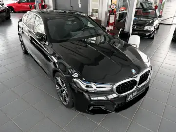 BMW M5 Lim. H K Laserlicht DrivingAssistPro Deutsch
