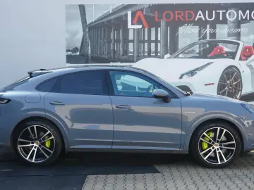 PORSCHE Cayenne Coupe S E-Hybrid SportDesign Paket SpAbg