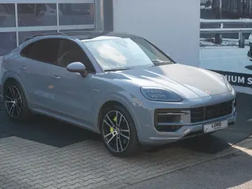 PORSCHE Cayenne Coupe S E-Hybrid SportDesign Paket SpAbg