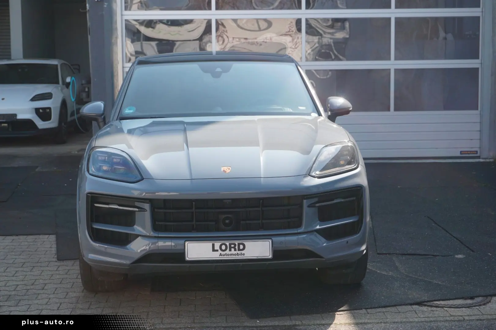 PORSCHE Cayenne Coupe S E-Hybrid SportDesign Paket SpAbg