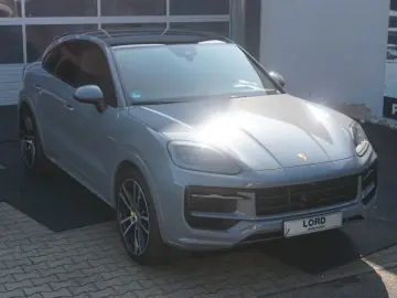 PORSCHE Cayenne Coupe S E-Hybrid SportDesign Paket SpAbg