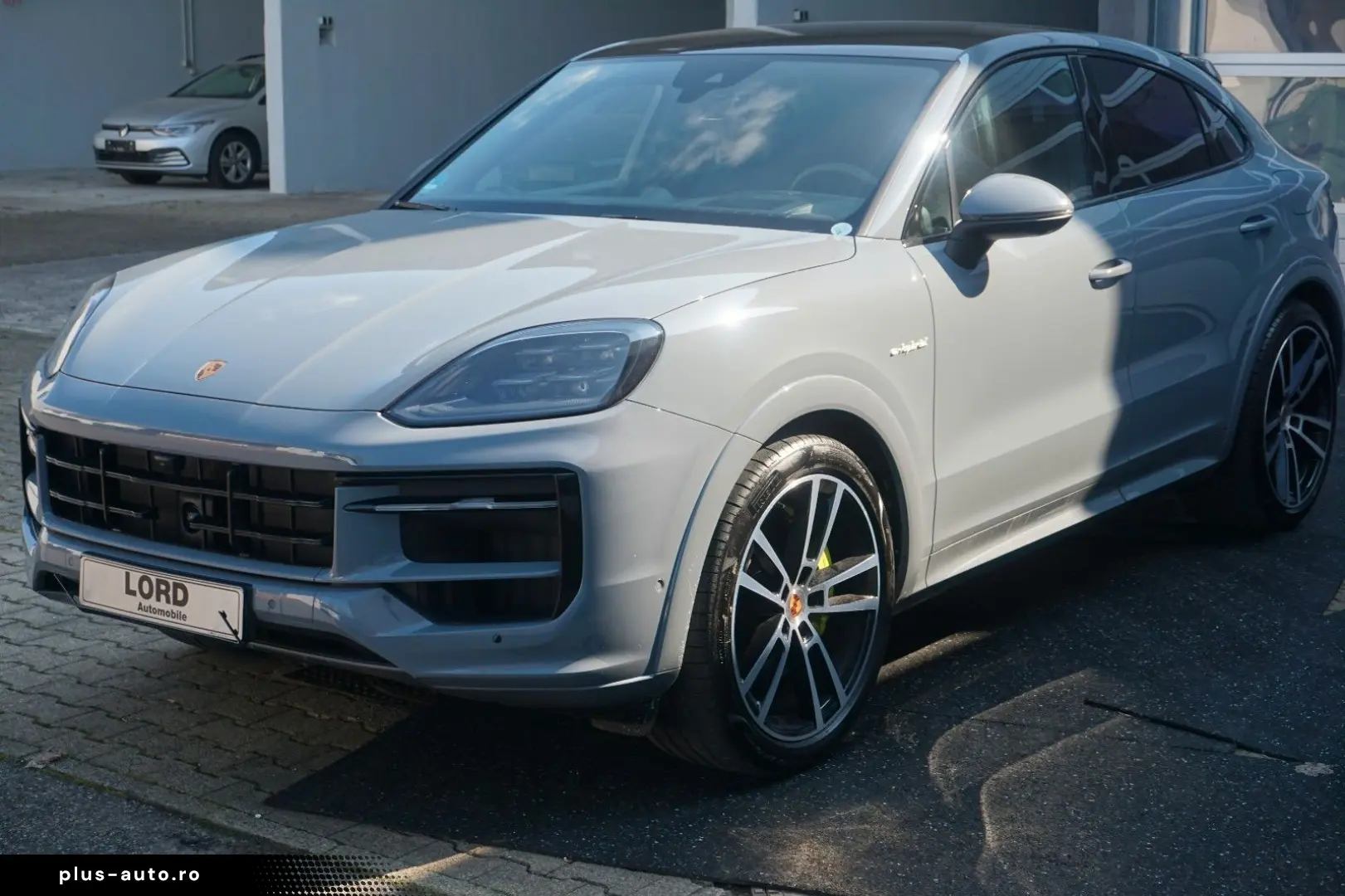 PORSCHE Cayenne Coupe S E-Hybrid SportDesign Paket SpAbg
