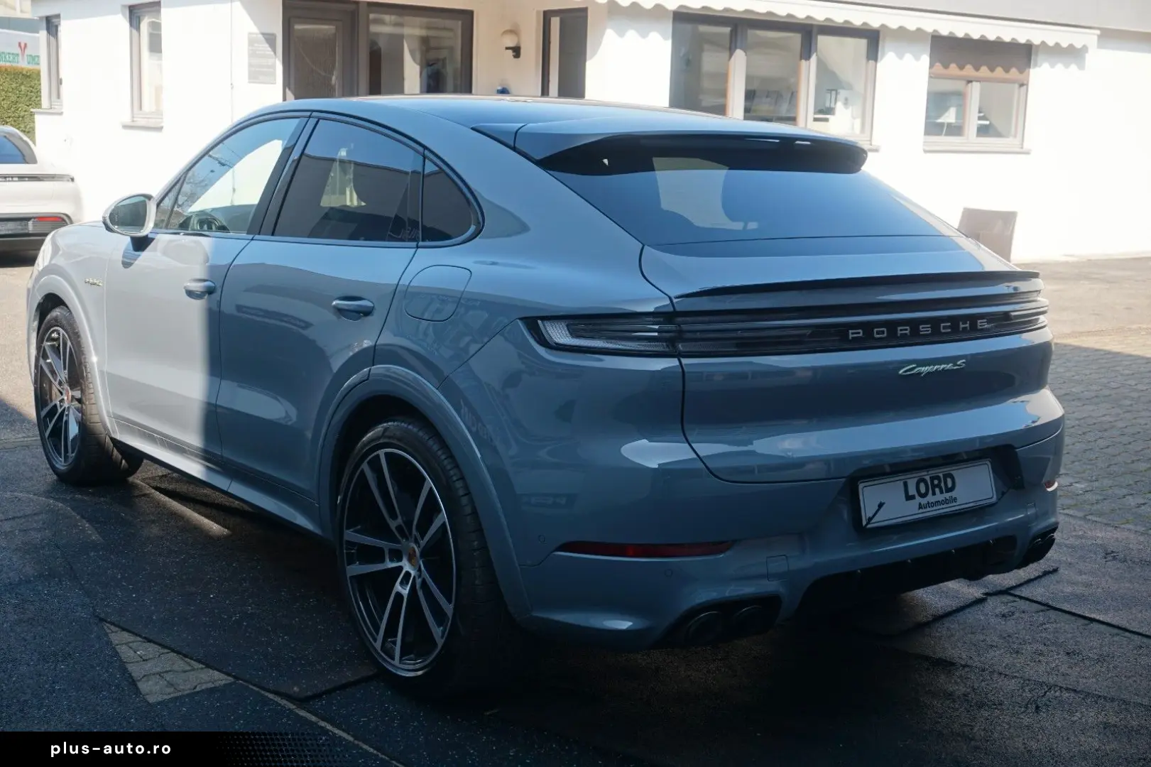 PORSCHE Cayenne Coupe S E-Hybrid SportDesign Paket SpAbg