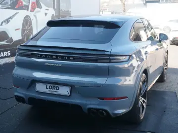 PORSCHE Cayenne Coupe S E-Hybrid SportDesign Paket SpAbg