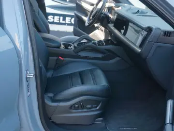 PORSCHE Cayenne Coupe S E-Hybrid SportDesign Paket SpAbg