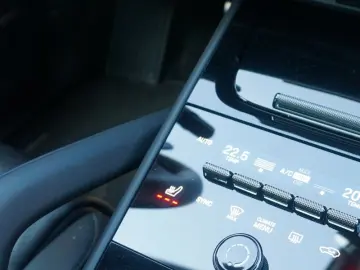 PORSCHE Cayenne Coupe S E-Hybrid SportDesign Paket SpAbg