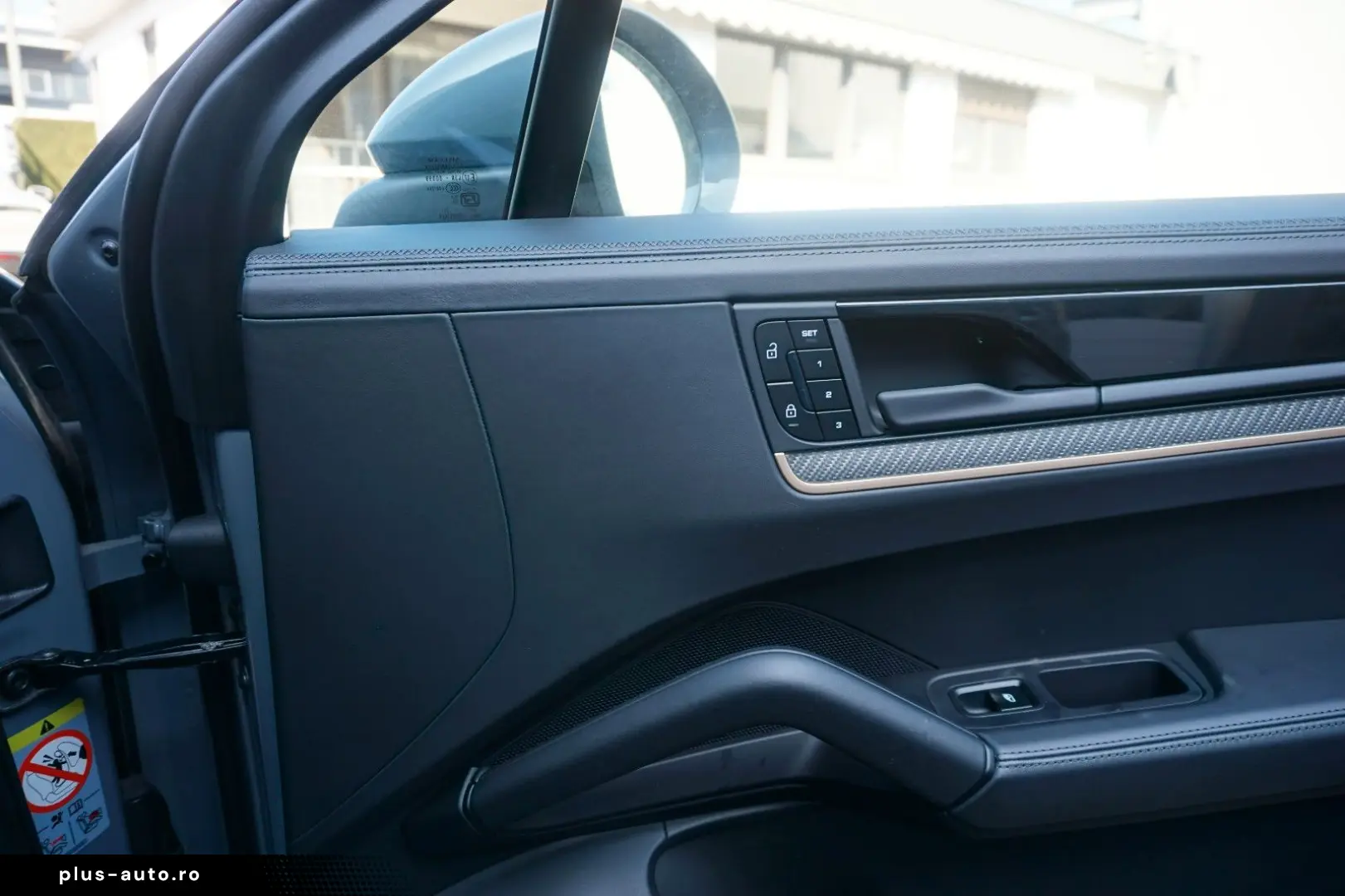 PORSCHE Cayenne Coupe S E-Hybrid SportDesign Paket SpAbg