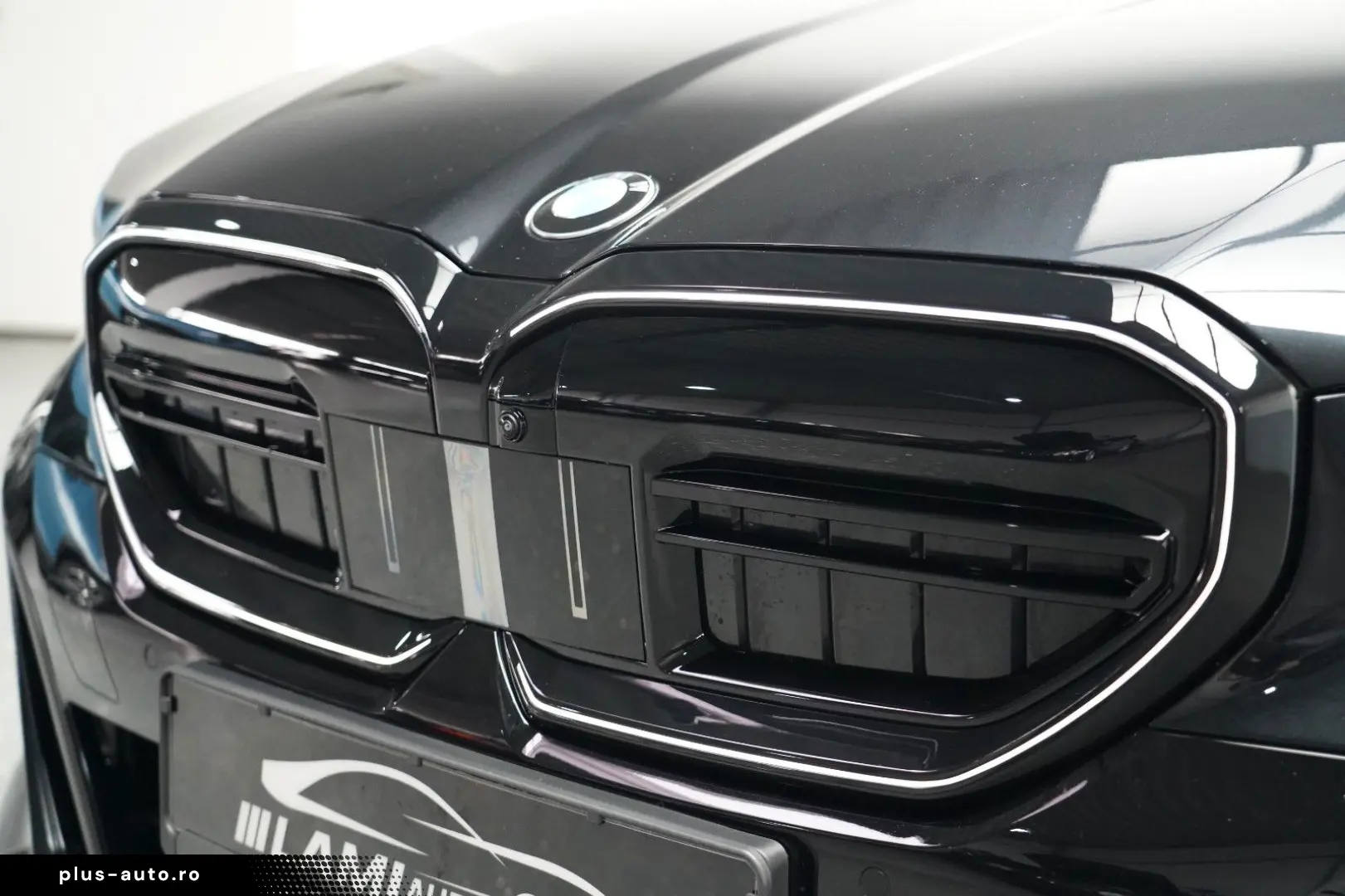 BMW 520d xDr MSport ICONIC GL 360 HUD CARBON H&K Ventil