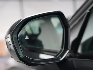 BMW 520d xDr MSport ICONIC GL 360 HUD CARBON H&K Ventil