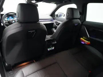 BMW 520d xDr MSport ICONIC GL 360 HUD CARBON H&K Ventil