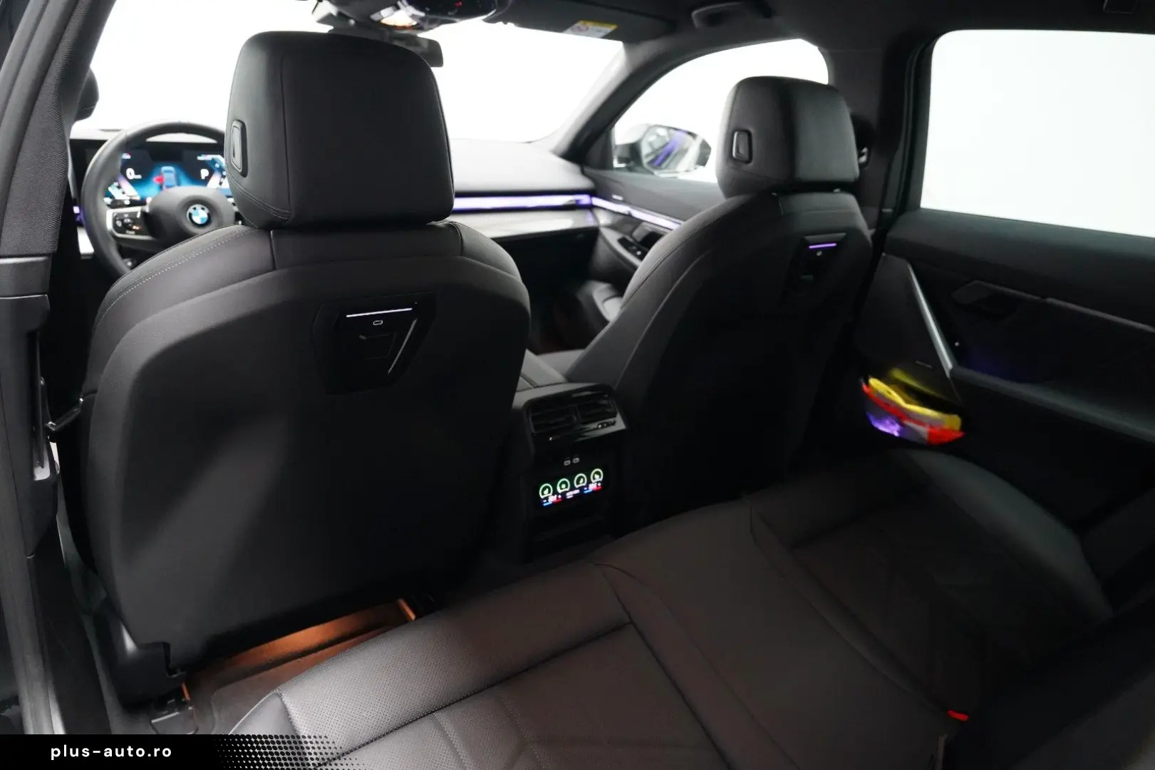 BMW 520d xDr MSport ICONIC GL 360 HUD CARBON H&K Ventil