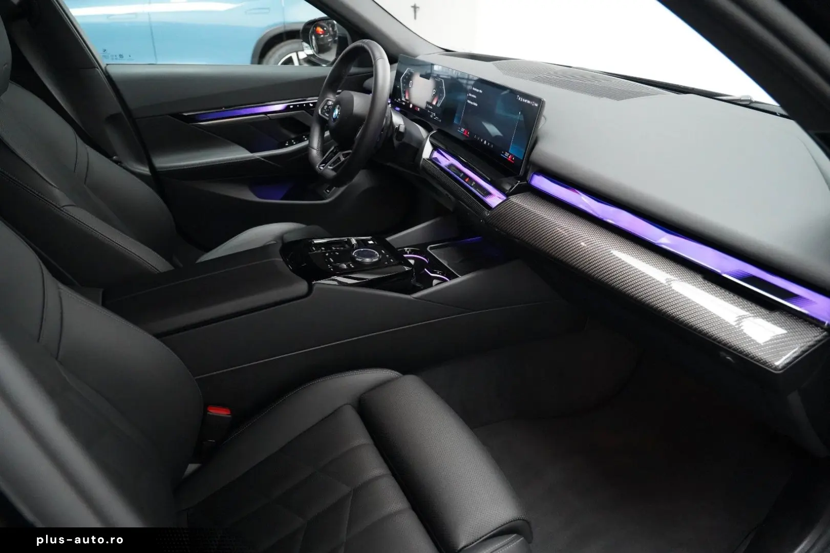 BMW 520d xDr MSport ICONIC GL 360 HUD CARBON H&K Ventil