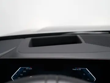 BMW 520d xDr MSport ICONIC GL 360 HUD CARBON H&K Ventil