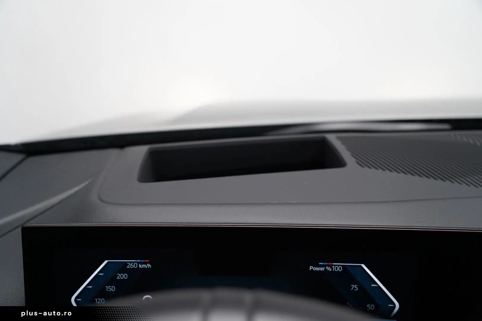 BMW 520d xDr MSport ICONIC GL 360 HUD CARBON H&K Ventil