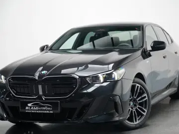 BMW 520d xDr MSport ICONIC GL 360 HUD CARBON H&K Ventil