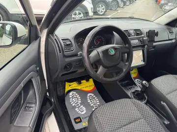 Skoda Fabia Diesel 1.6 2011 Manuala