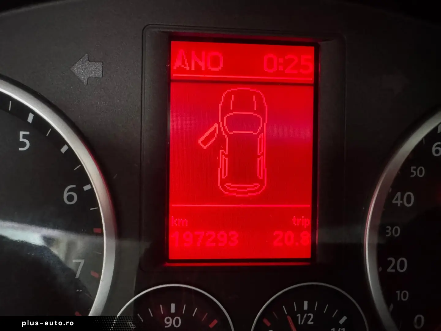 Volkswagen Tiguan Benzina 1.4 2009 Manuala