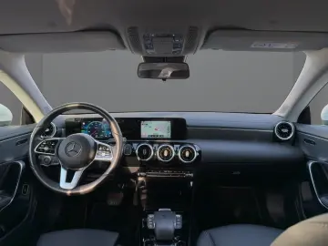 MERCEDES-BENZ CLA 250 e Coupé Progressive CarPlay Sitzhz LED