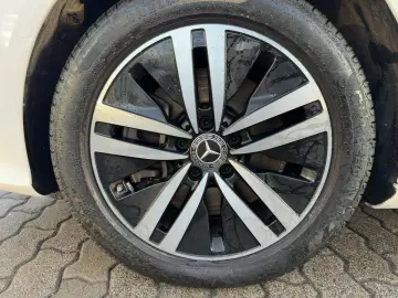 MERCEDES-BENZ CLA 250 e Coupé Progressive CarPlay Sitzhz LED