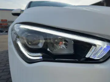 MERCEDES-BENZ CLA 250 e Coupé Progressive CarPlay Sitzhz LED