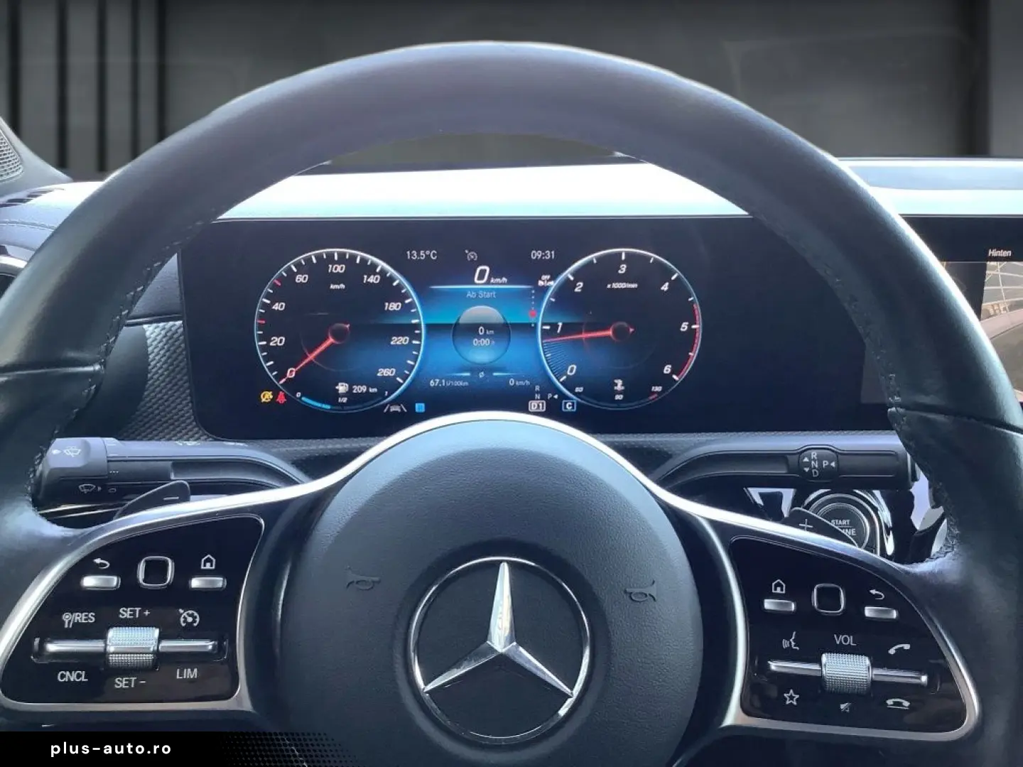 MERCEDES-BENZ CLA200 d Carbon MBUX Progressive CarPlay KAM