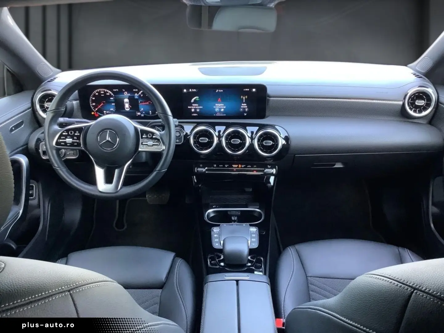 MERCEDES-BENZ CLA200 d Carbon MBUX Progressive CarPlay KAM