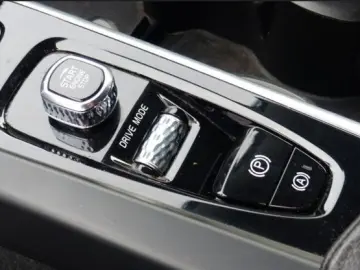 Volvo Xc60 Diesel 2.0 2020 Automata