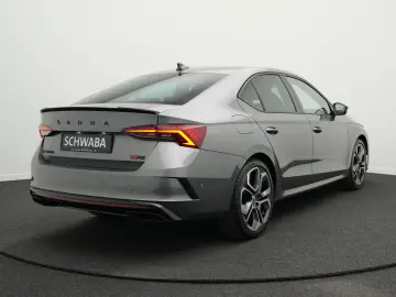 SKODA Octavia RS 2.0 TDI DSG 4x4