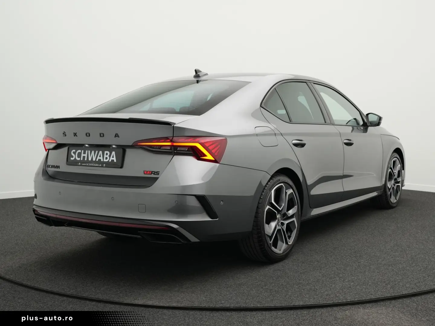 SKODA Octavia RS 2.0 TDI DSG 4x4