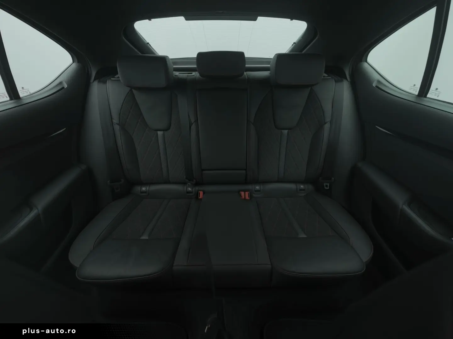 SKODA Octavia RS 2.0 TDI DSG 4x4