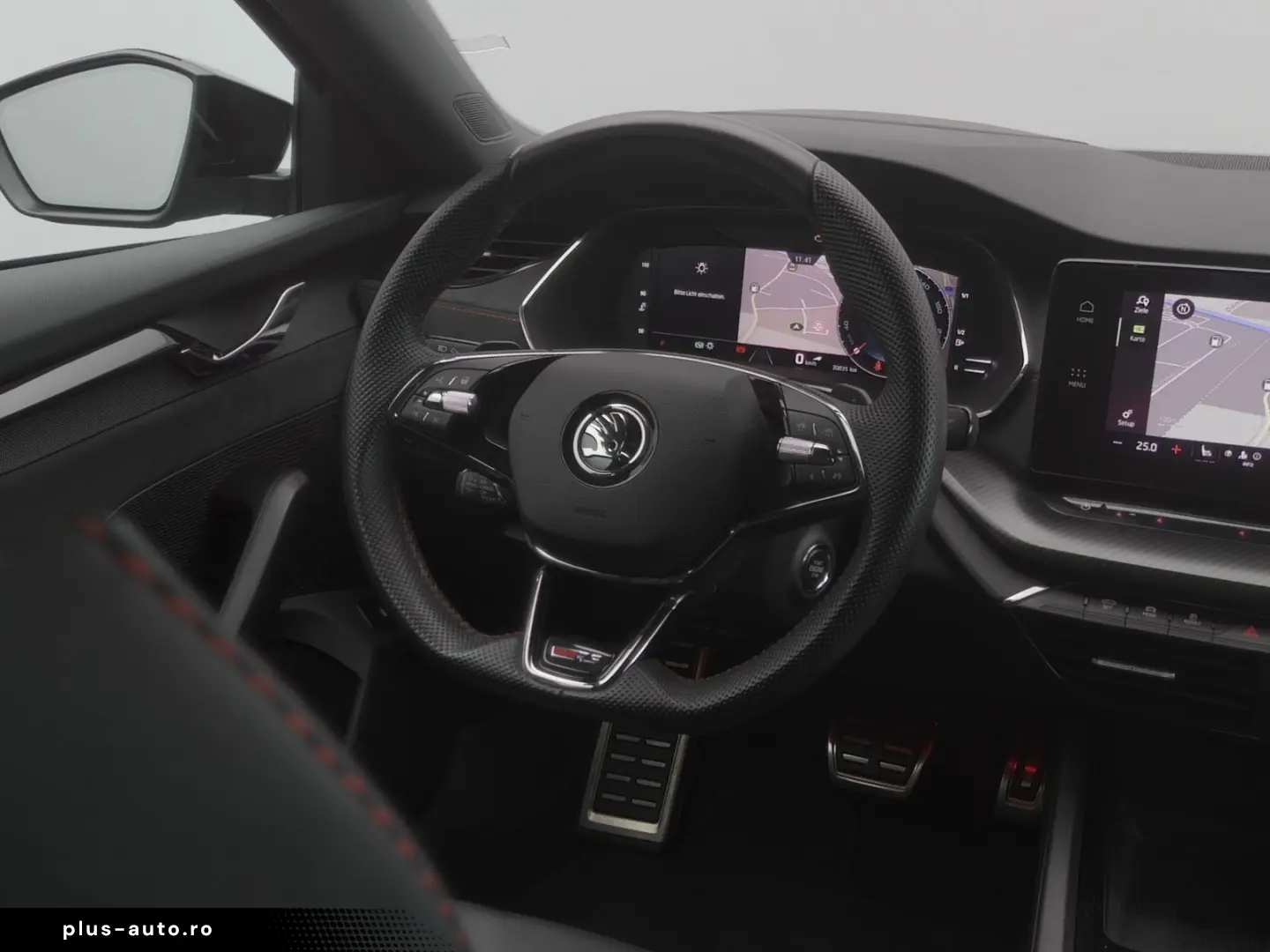 SKODA Octavia RS 2.0 TDI DSG 4x4