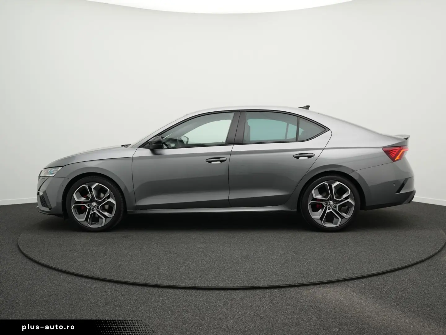 SKODA Octavia RS 2.0 TDI DSG 4x4