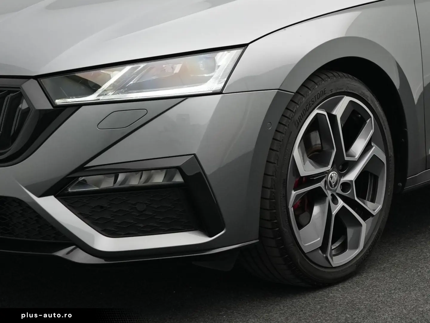 SKODA Octavia RS 2.0 TDI DSG 4x4