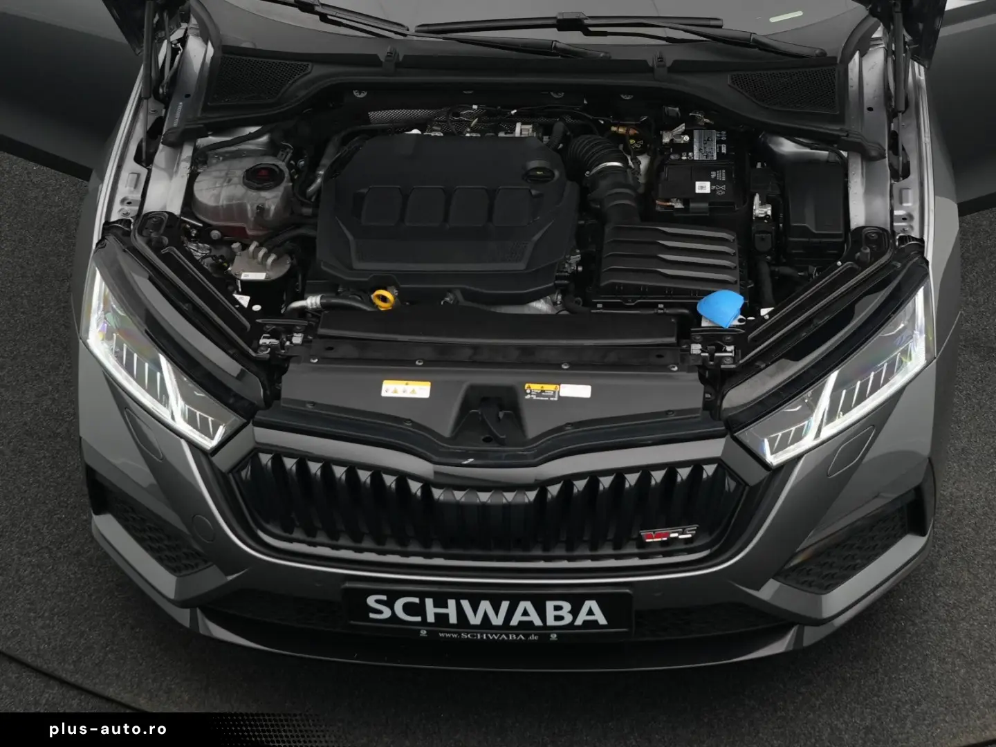 SKODA Octavia RS 2.0 TDI DSG 4x4