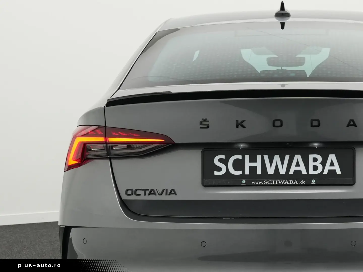 SKODA Octavia RS 2.0 TDI DSG 4x4