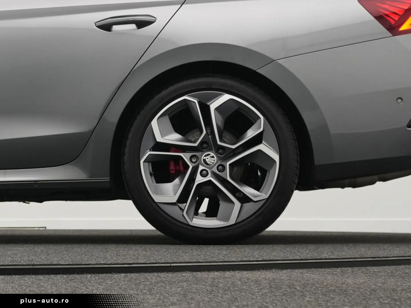 SKODA Octavia RS 2.0 TDI DSG 4x4