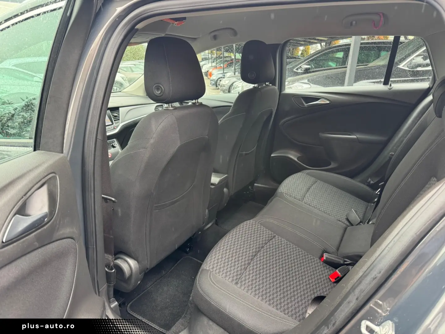 Opel Astra Diesel 1.6 2016 Manuala