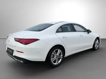 MERCEDES-BENZ CLA 180 Progressive Pano.-Dach LED Kamera
