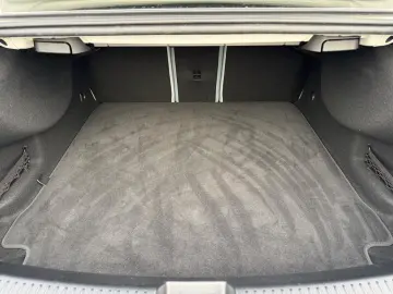 MERCEDES-BENZ CLA 180 Progressive Pano.-Dach LED Kamera