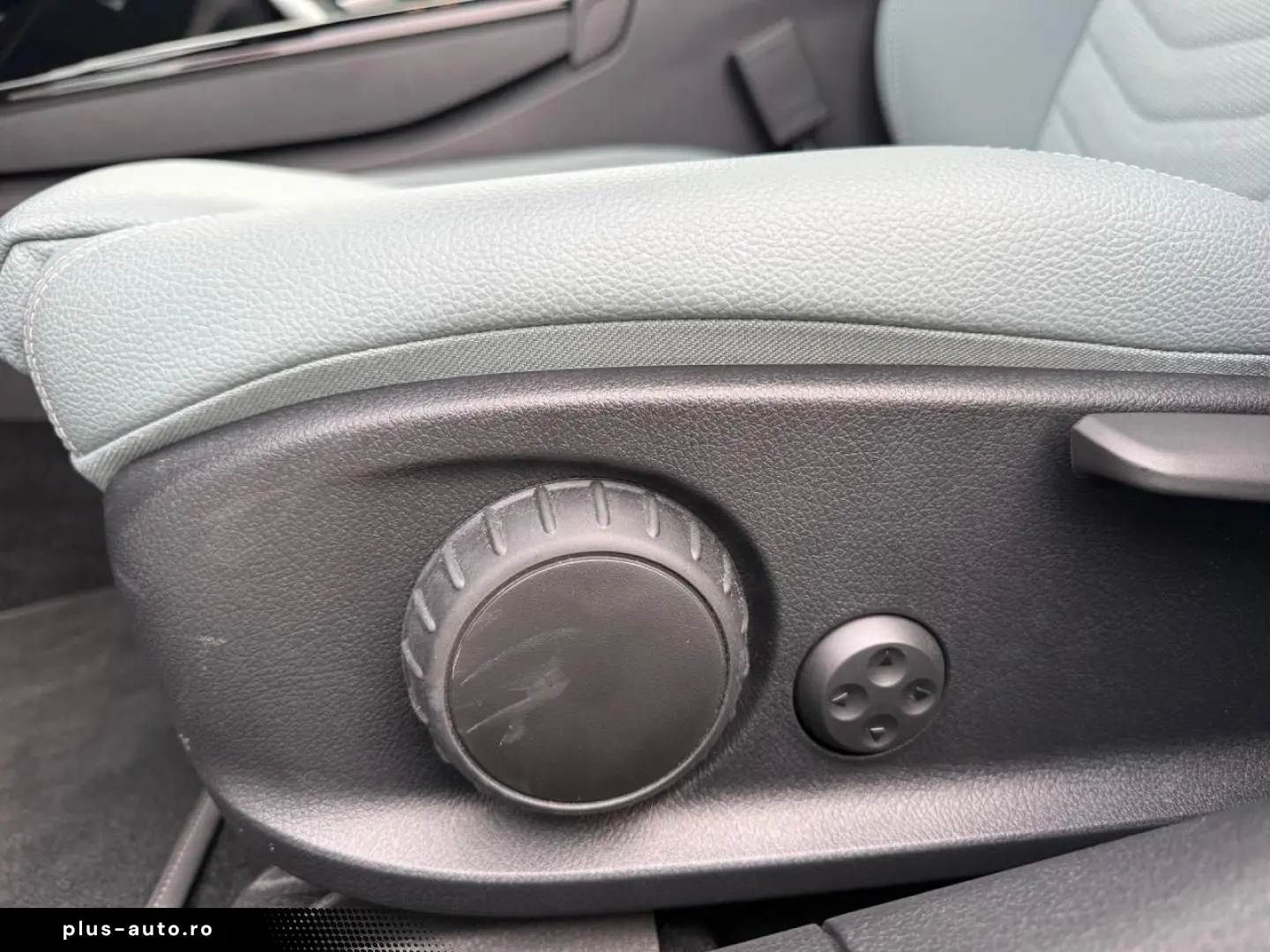 MERCEDES-BENZ CLA 180 Progressive Pano.-Dach LED Kamera