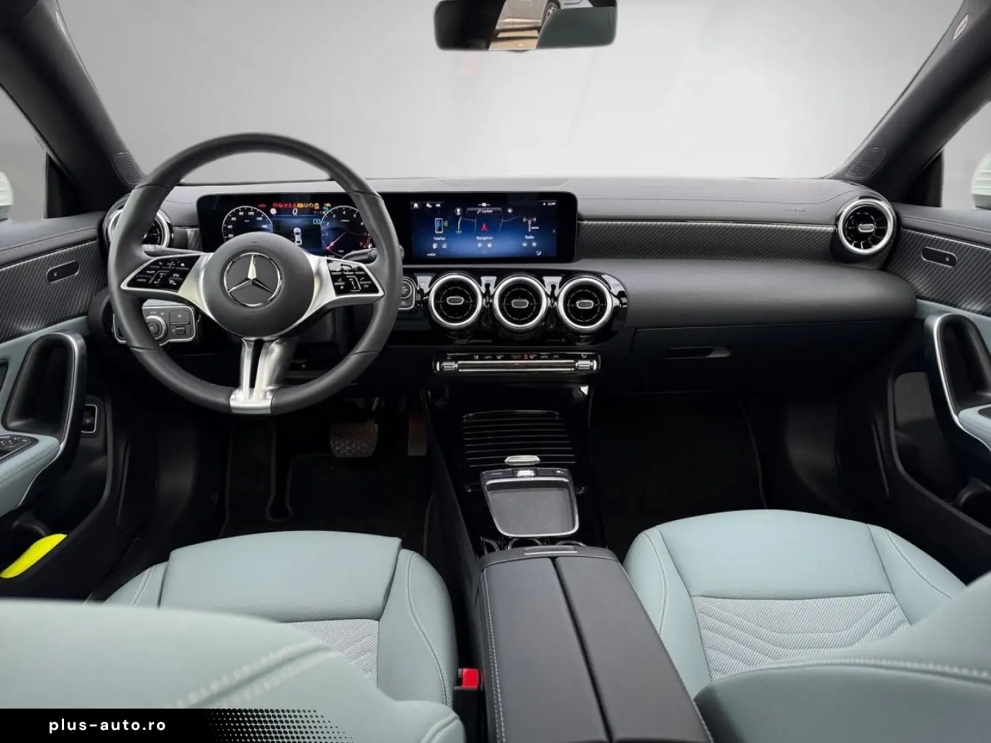 MERCEDES-BENZ CLA 180 Progressive Pano.-Dach LED Kamera