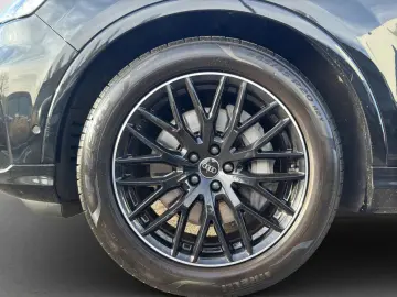 AUDI Q7 55 TFSI quattro tiptronic S line HD-Matrix