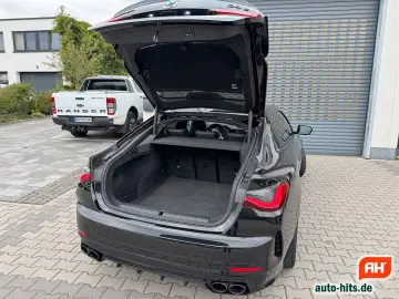 ALPINA D4S xDrive M Sport Glasdach Sportbremse Laserl.