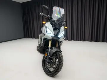 Honda XADV 750