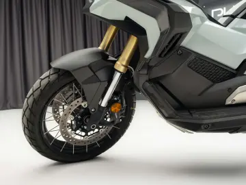 Honda XADV 750