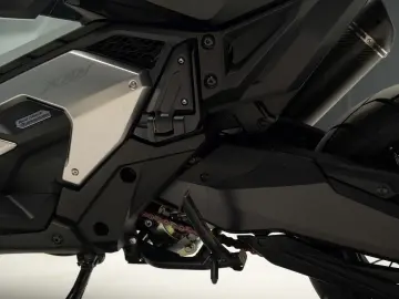 Honda XADV 750