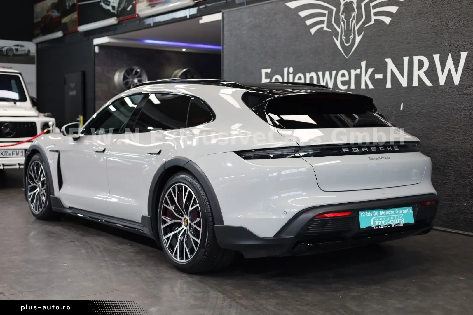 PORSCHE Taycan Cross Turismo 4 93kWh ACC LED 2xDispl.